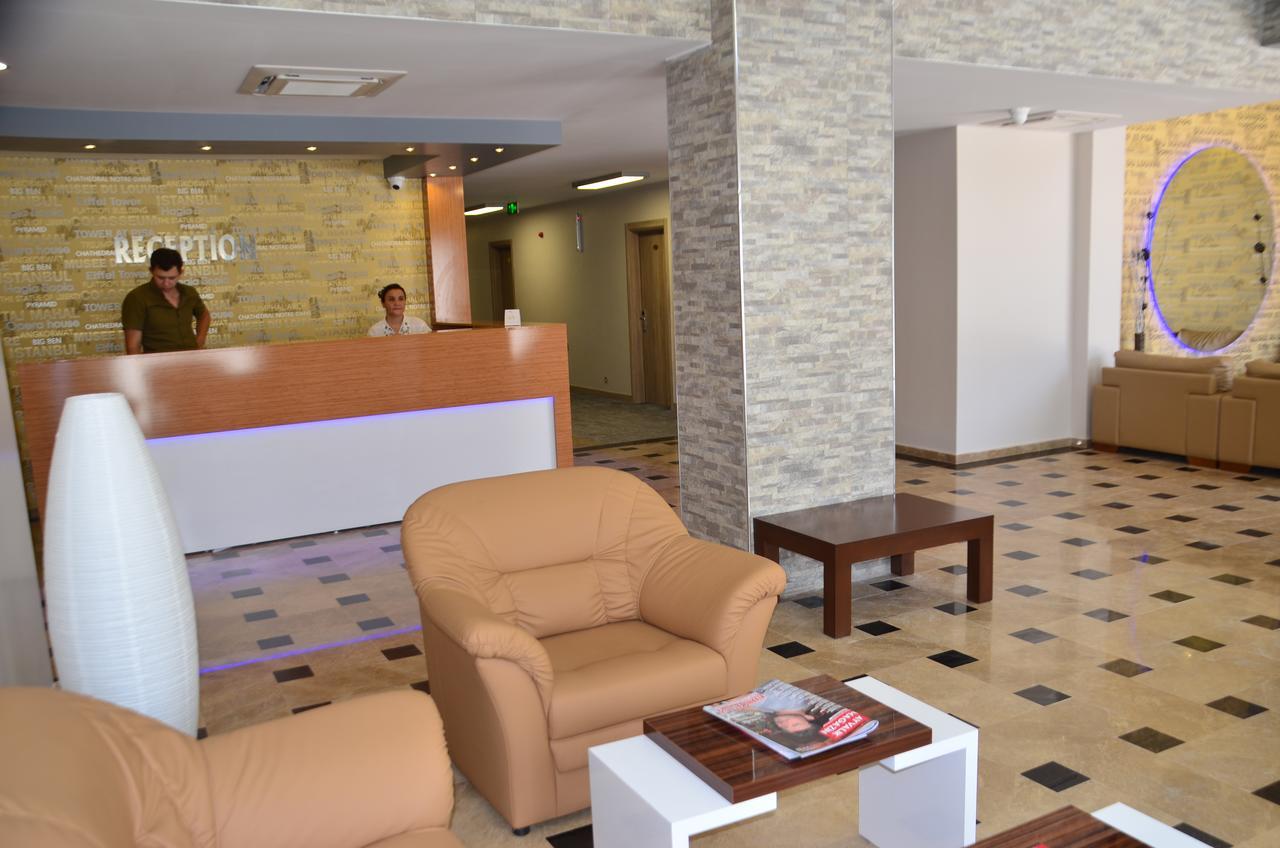 Elisa Hotel Аявали Екстериор снимка